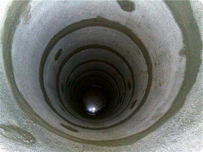 Герметизація швів колодязя